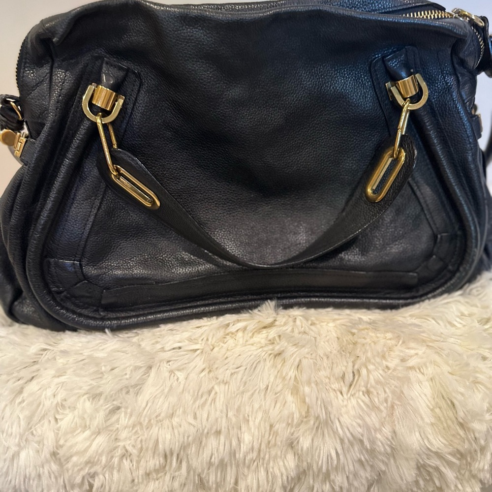 Chloe Paratay Black Elegant Black Leather Handbag - Picture 3 of 16
